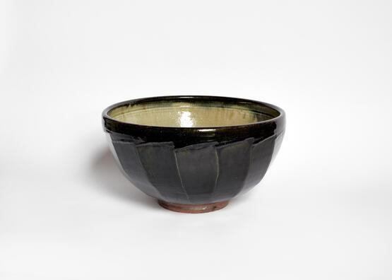 Cut-sided bowl (1996)